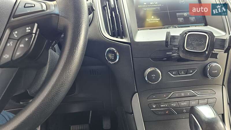 Внедорожник / Кроссовер Ford Edge 2015 в Чернигове