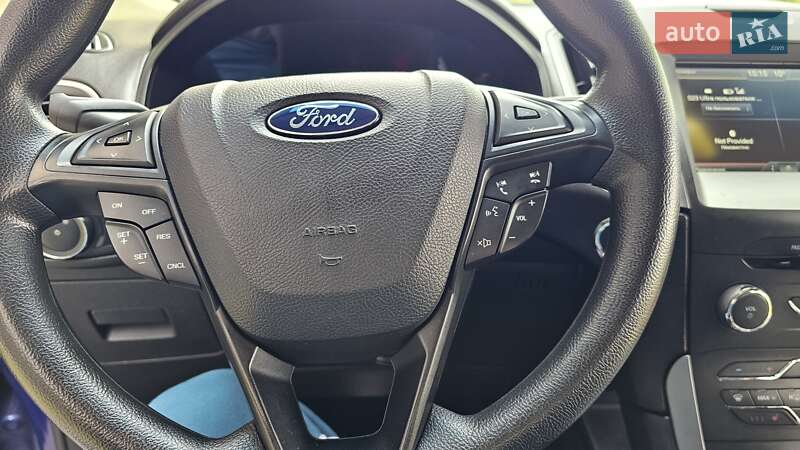 Внедорожник / Кроссовер Ford Edge 2015 в Чернигове