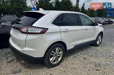 Внедорожник / Кроссовер Ford Edge 2015 в 