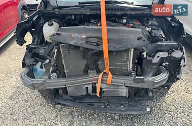 Позашляховик / Кросовер Ford Edge 2023 в 