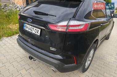 Внедорожник / Кроссовер Ford Edge 2018 в 