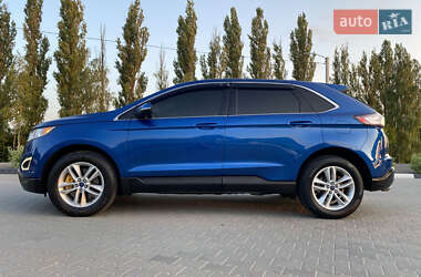 Внедорожник / Кроссовер Ford Edge 2018 в 