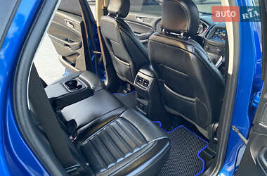 Внедорожник / Кроссовер Ford Edge 2018 в 