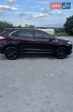 Внедорожник / Кроссовер Ford Edge 2019 в 