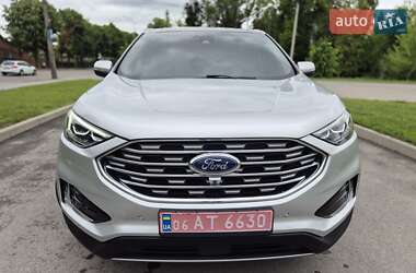 Внедорожник / Кроссовер Ford Edge 2019 в 