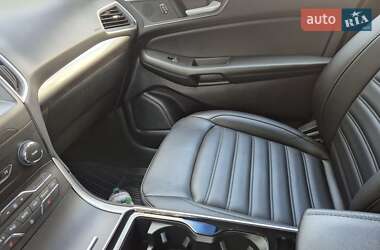 Внедорожник / Кроссовер Ford Edge 2020 в 
