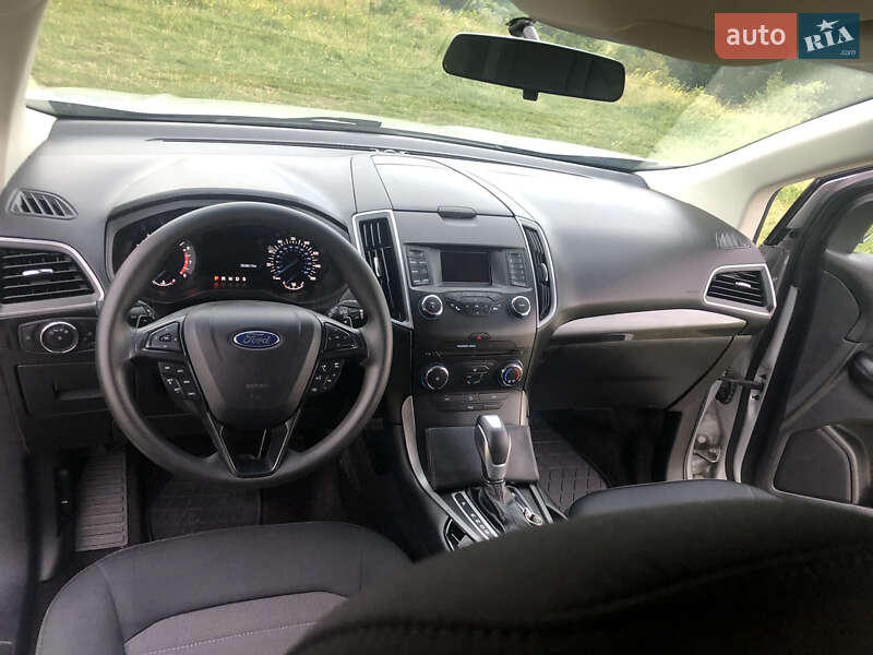 Внедорожник / Кроссовер Ford Edge 2015 в Луцке
