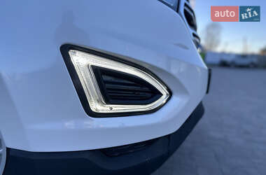 Внедорожник / Кроссовер Ford Edge 2016 в 