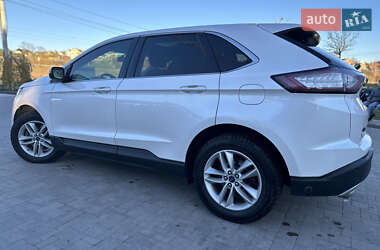 Внедорожник / Кроссовер Ford Edge 2016 в 