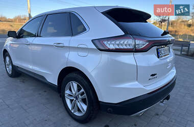 Внедорожник / Кроссовер Ford Edge 2016 в 