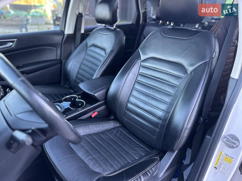 Внедорожник / Кроссовер Ford Edge 2016 в Львове