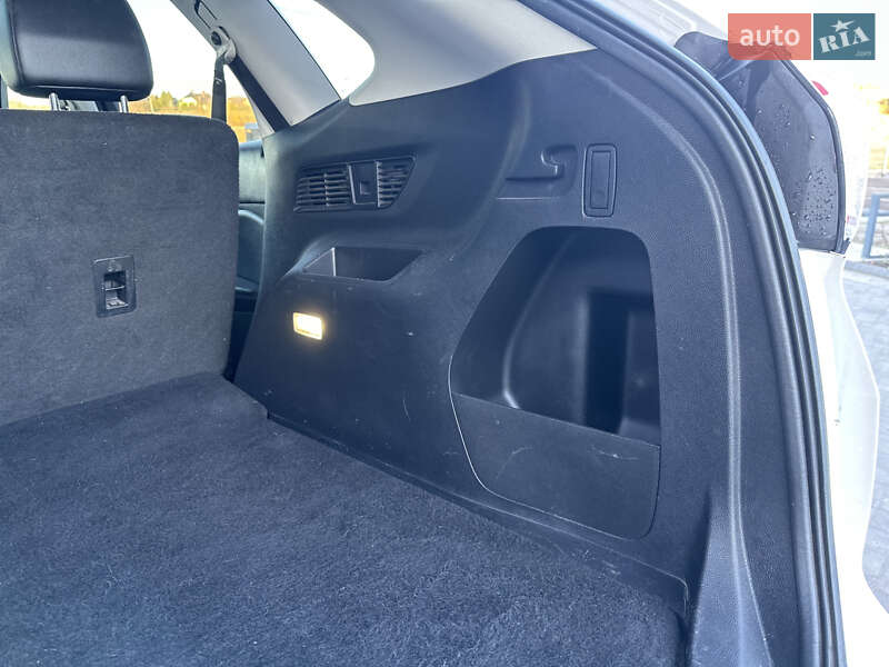 Внедорожник / Кроссовер Ford Edge 2016 в Львове