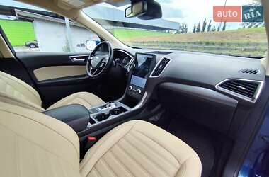 Внедорожник / Кроссовер Ford Edge 2021 в 