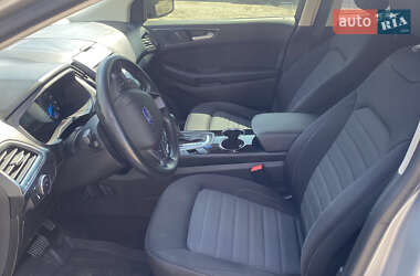 Внедорожник / Кроссовер Ford Edge 2018 в 