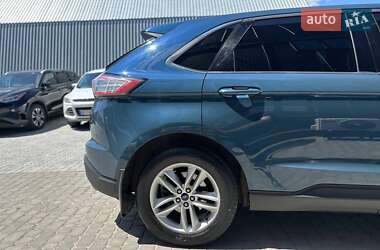 Внедорожник / Кроссовер Ford Edge 2016 в 
