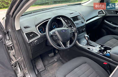 Внедорожник / Кроссовер Ford Edge 2018 в 