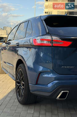 Внедорожник / Кроссовер Ford Edge 2019 в 