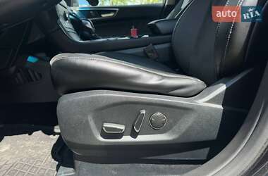 Внедорожник / Кроссовер Ford Edge 2015 в 