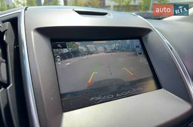 Внедорожник / Кроссовер Ford Edge 2015 в 