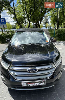 Внедорожник / Кроссовер Ford Edge 2018 в 
