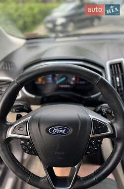 Внедорожник / Кроссовер Ford Edge 2018 в 