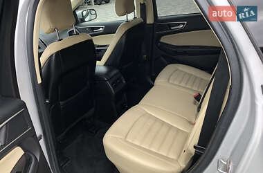 Внедорожник / Кроссовер Ford Edge 2018 в 