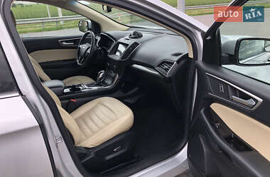 Внедорожник / Кроссовер Ford Edge 2018 в 