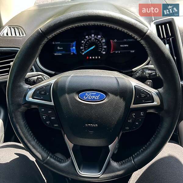 Внедорожник / Кроссовер Ford Edge 2018 в Луцке