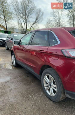 Внедорожник / Кроссовер Ford Edge 2018 в 