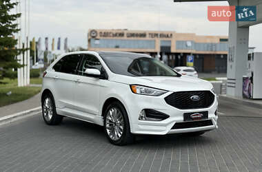 Внедорожник / Кроссовер Ford Edge 2021 в 