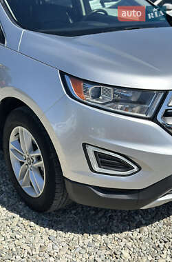 Внедорожник / Кроссовер Ford Edge 2016 в 