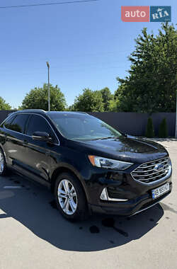 Внедорожник / Кроссовер Ford Edge 2020 в 