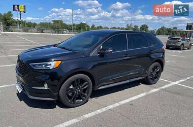 Внедорожник / Кроссовер Ford Edge 2018 в 