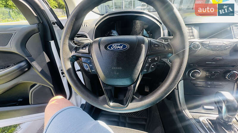 Внедорожник / Кроссовер Ford Edge 2018 в Киеве