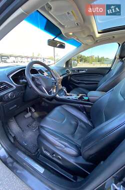 Внедорожник / Кроссовер Ford Edge 2015 в 