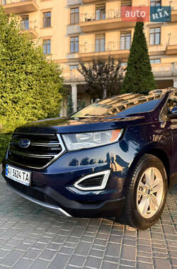 Внедорожник / Кроссовер Ford Edge 2017 в 