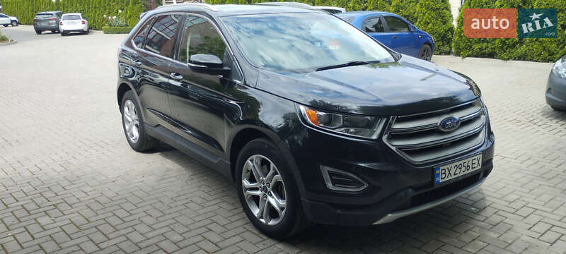 Внедорожник / Кроссовер Ford Edge 2015 в 