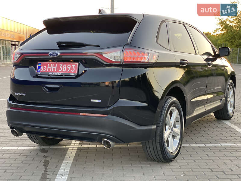 Позашляховик / Кросовер Ford Edge 2016 в Дубні