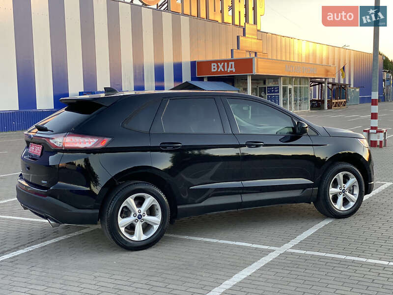 Позашляховик / Кросовер Ford Edge 2016 в Дубні