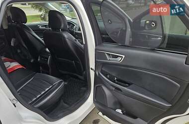 Внедорожник / Кроссовер Ford Edge 2018 в 