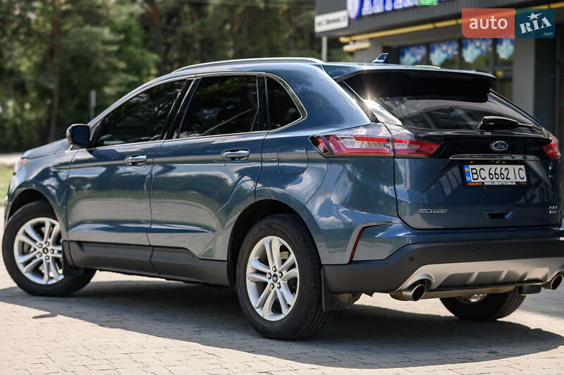 Внедорожник / Кроссовер Ford Edge 2018 в Новояворовске