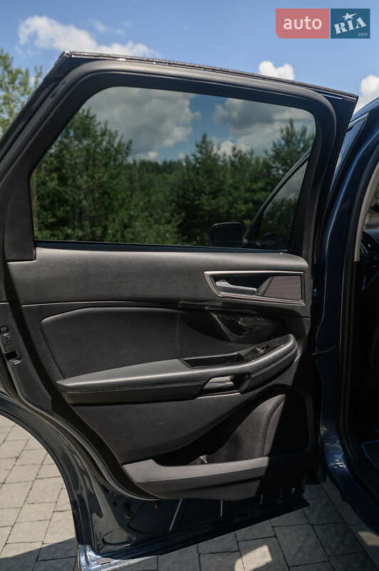 Внедорожник / Кроссовер Ford Edge 2018 в Новояворовске