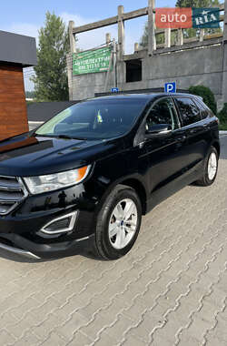 Внедорожник / Кроссовер Ford Edge 2017 в 