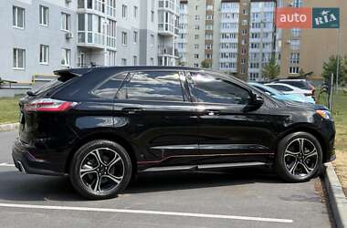 Внедорожник / Кроссовер Ford Edge 2019 в 