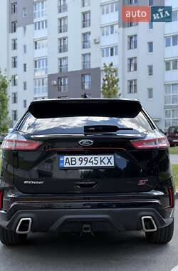 Внедорожник / Кроссовер Ford Edge 2019 в 