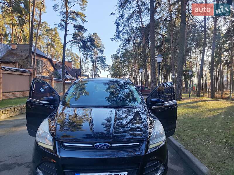 Внедорожник / Кроссовер Ford Edge 2013 в 