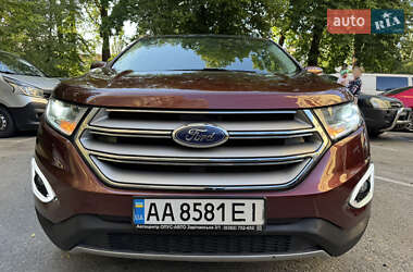 Внедорожник / Кроссовер Ford Edge 2015 в 