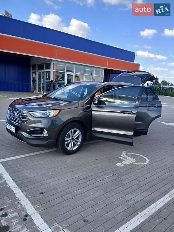Внедорожник / Кроссовер Ford Edge 2018 в Умани