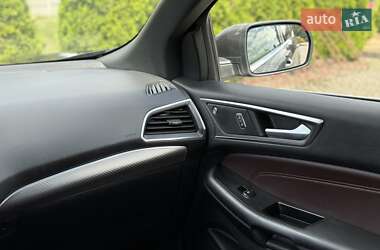 Внедорожник / Кроссовер Ford Edge 2020 в 