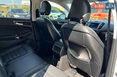 Позашляховик / Кросовер Ford Edge 2017 в 